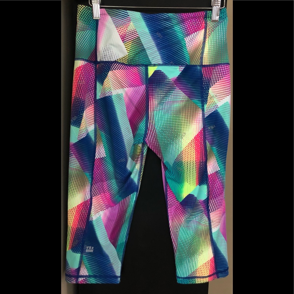 Victoria’s Secret Sport (VSX) vibrant color patterned cropped yoga pants, size M